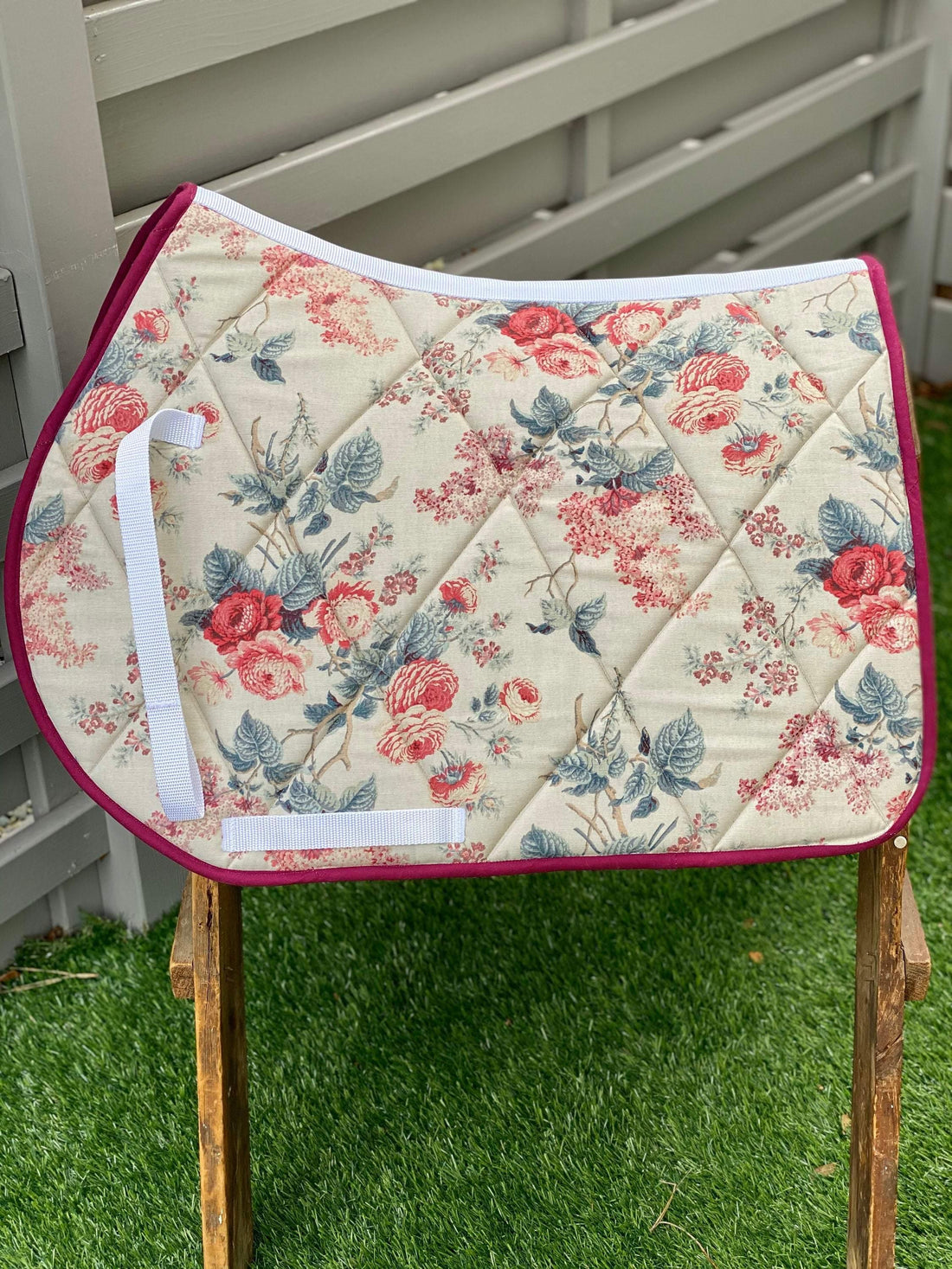 English all purpose Saddle Pad-Tan Flower Bouquet - Sister Sue's Closet