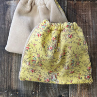 stirrup cover yellow toile