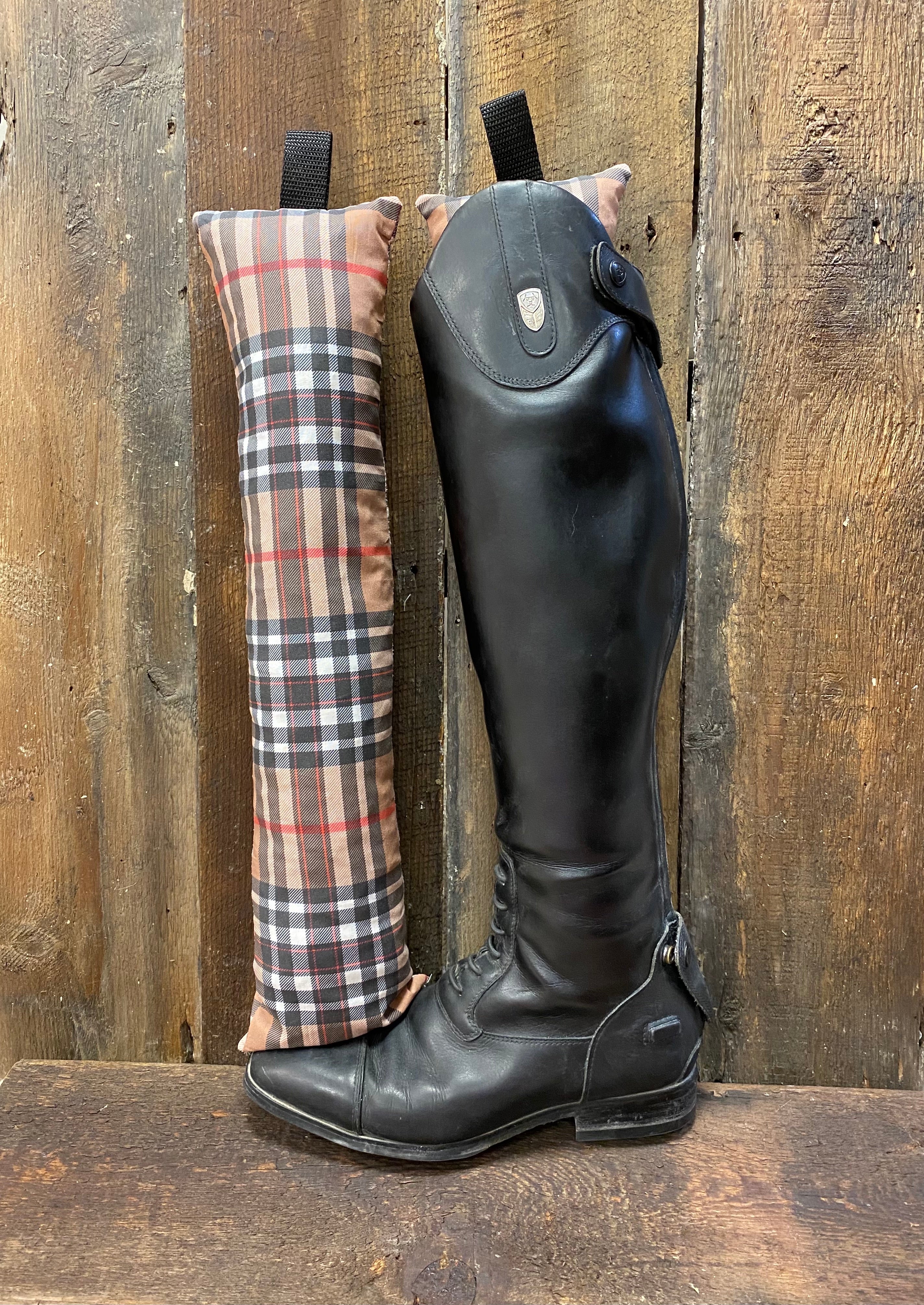 Burberry Boot Trees Cedar Filled for sale-Tartan Boot Shapers for Sale ...