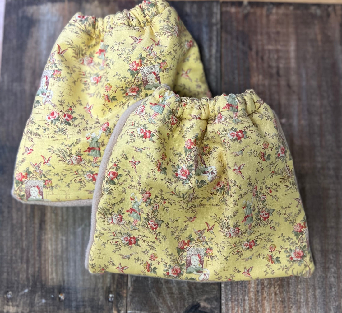 stirrup cover yellow toile